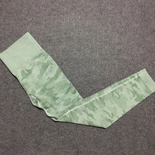 Load image into Gallery viewer, 3 pcs camo seamless women Yoga clothes set | sport leggings and top set